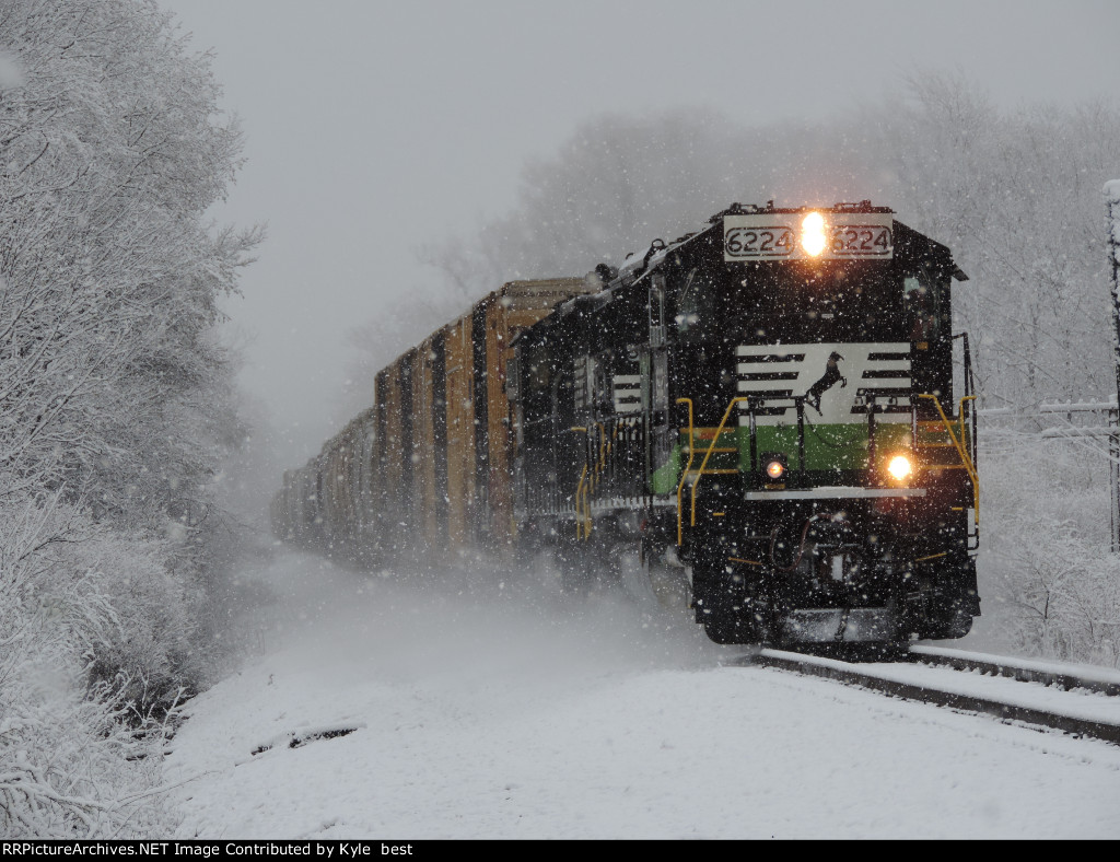 NS 6224 on H52 